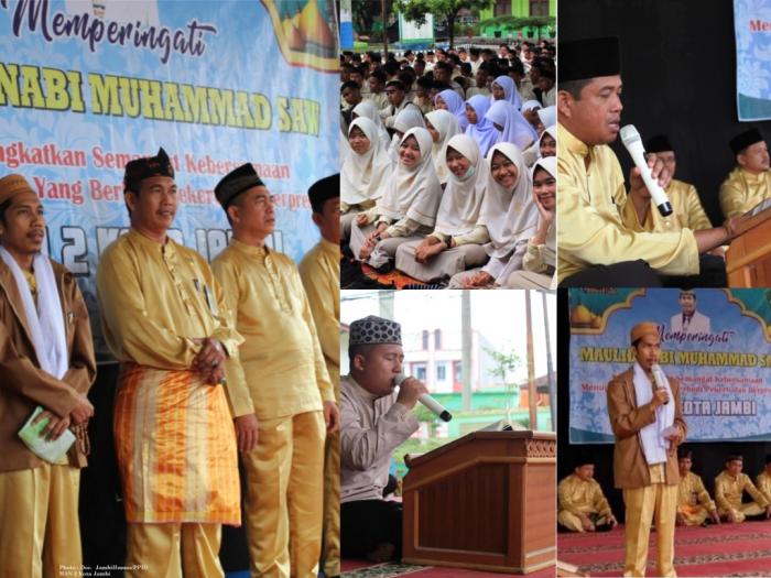 Civitas Akademika MAN 2 Kota Jambi Peringati Maulidurrasul 