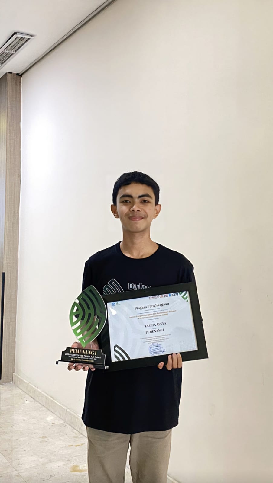 Zaera Afsya Raih Juara 1 Lomba Video Konten Peringatan 100 Tahun A.A. Navis