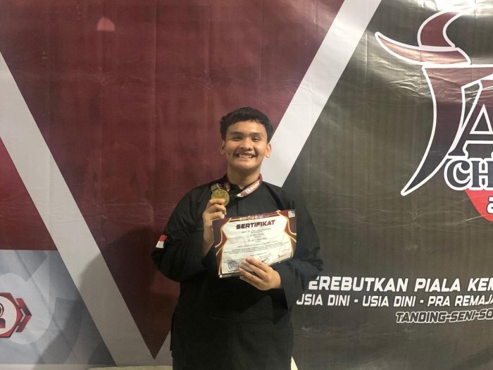 Arfa Aulan Imama, Siswa MAN 2 Kota Jambi Raih Juara Pencak Silat di Jambi Championship II