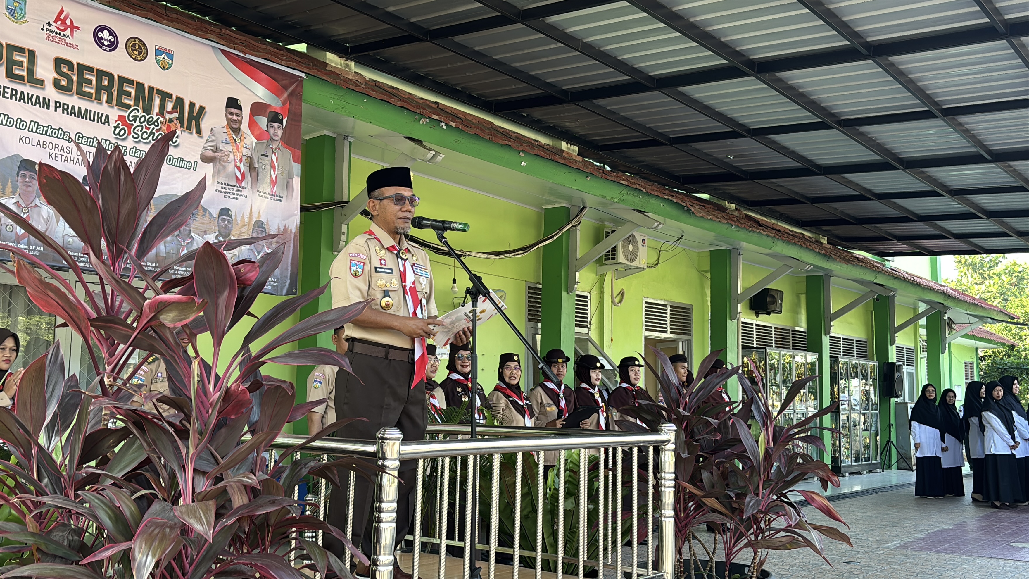 Apel Serentak Pramuka Goes to School di MAN 2 Kota Jambi: Gaungkan Semangat â€œSay No to Drugs, Judol, dan Aksi Geng Motorâ€