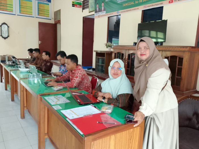 PAS Hari Terakhir di MAN 2 Kota Jambi Berjalan Lancar, Panitia Sampaikan Apresiasi atas Kerja Sama Seluruh Pihak