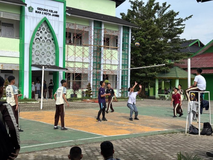 Pertandingan Voli di Clasmeet MAN 2 Kota Jambi Hadirkan Adu Strategi dan Teknik Tinggi