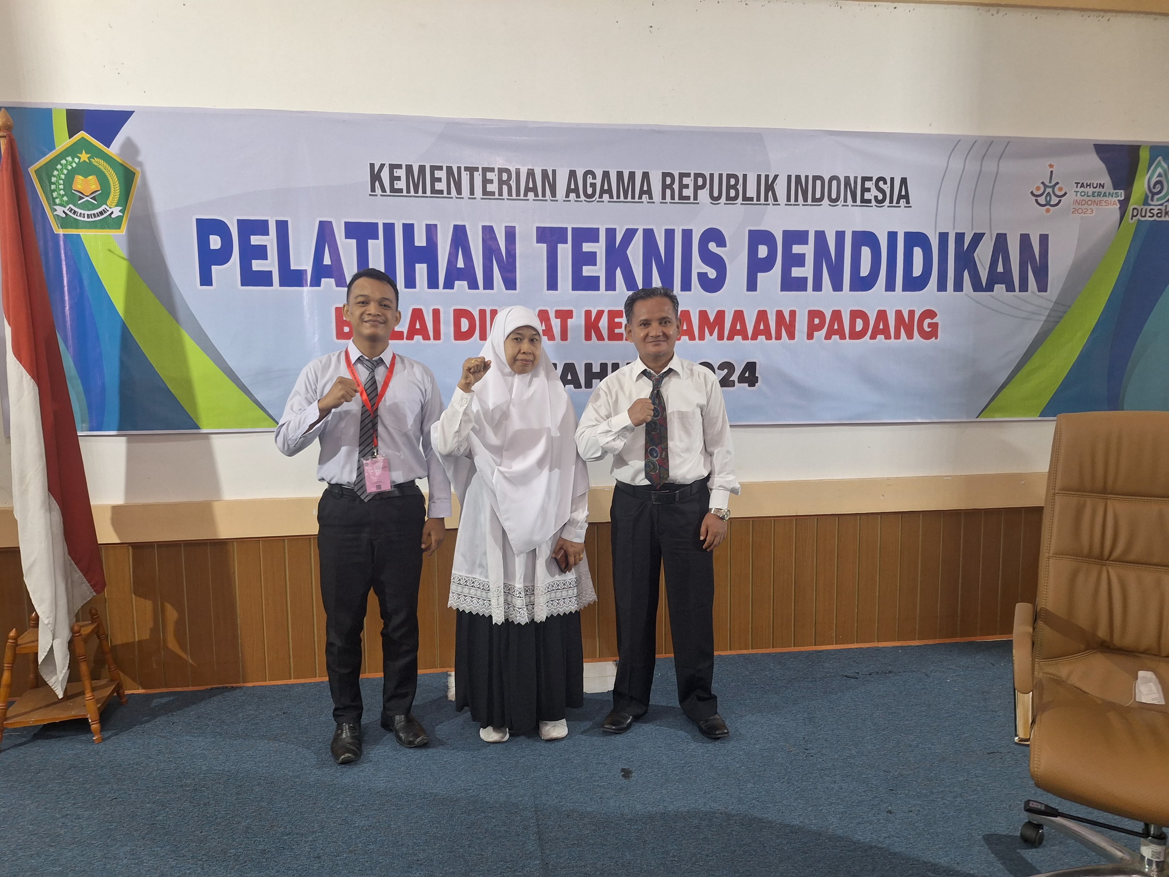 MAN 2 Kota Jambi Utus Tiga Guru Mengikuti Pelatihan Teknis Pendidikan