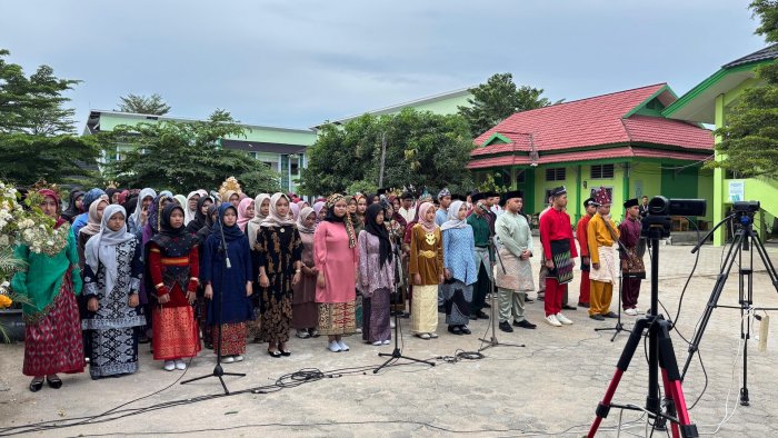Gema Harmoni Nusantara Hadirkan Lagu Persatuan di Langit MAN 2 Kota Jambi