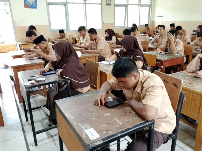 Hujan Deras Paksa Panitia Tunda PAS 30 Menit, Ketua Panitia: Prioritaskan Ketenangan dan Kesiapan Peserta