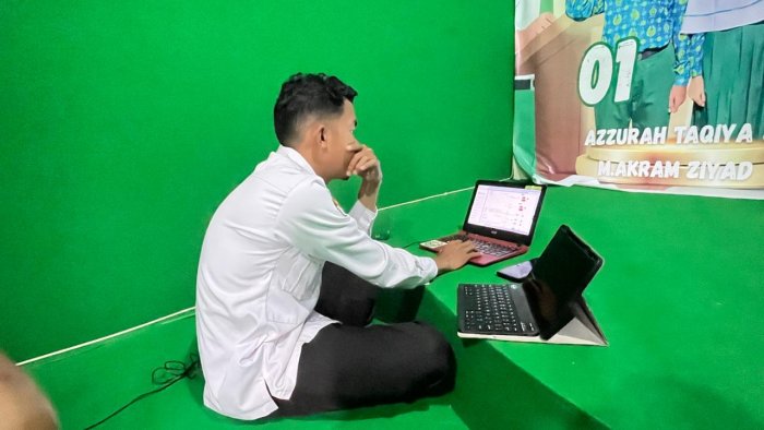 Guru MAN 2 Kota Jambi Mulai Siapkan Soal PAS Ganjil