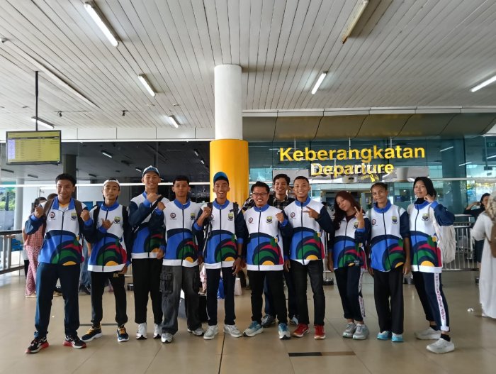 Coach Okky Dampingi Atlet Wushu Jambi di POPNAS 2025, Tiga Siswa MAN 2 Kota Jambi Turut Berlaga di Jakarta