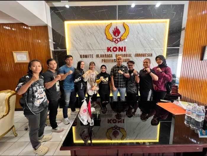 Okky Kurniawan, Guru MAN 2 Kota Jambi yang Konsisten Dedikasikan Hidup untuk Wushu