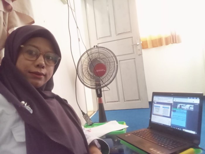 Totalitas Tanpa Batas: Bu Lily Jalani PPG di LPTK UNJA Sambil Dampingi PAS Ganjil