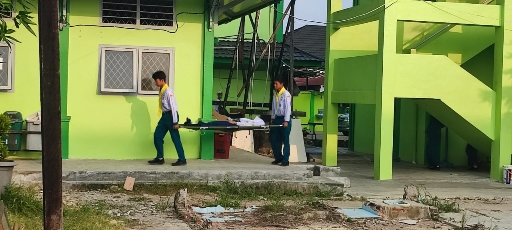 Tim PMR/ UKS selalu siaga setiap saat