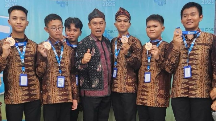 Delegasi MAN 2 Kota Jambi Hadiri Penutupan OMI 2025 di Banten: Syukur, Bangga, dan Haru Warnai Momen Bersejarah