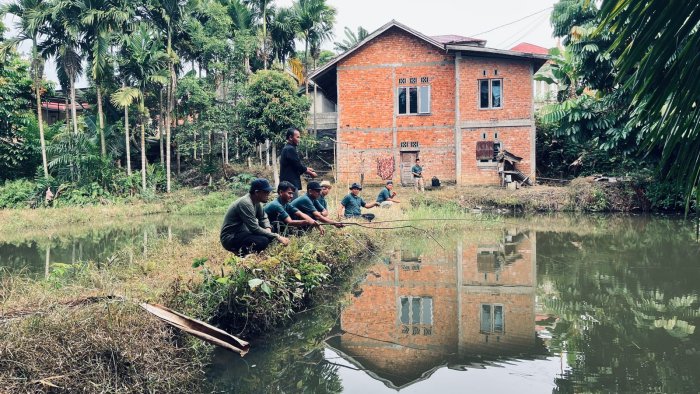 Guru MAN 2 Kota Jambi Meriahkan HGN 2025 dengan Lomba Memancing Ala Bapak-Bapak, Sederhana tapi Penuh Gelak Tawa