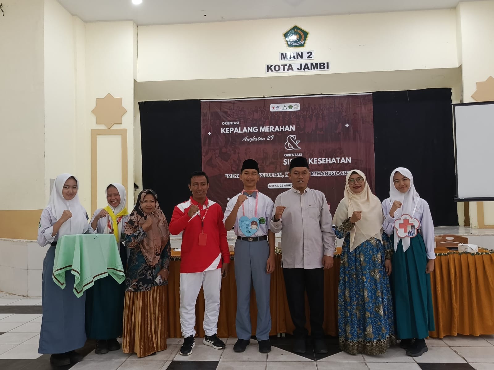 Orientasi Kepalangmerahan dan Siswa Kesehatan di MAN 2 Kota Jambi: Menanam Kepedulian, Memanen Kemanusiaan