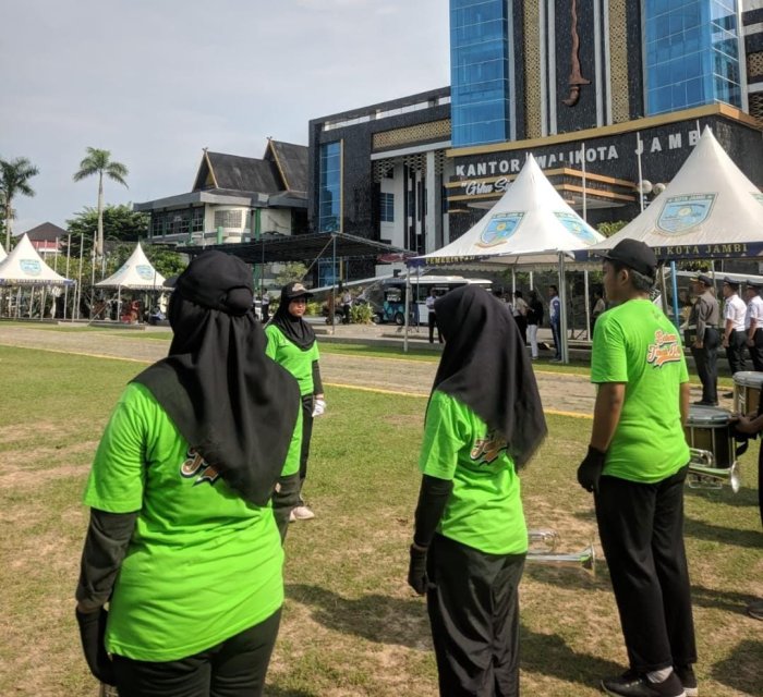 Siswa MAN 2 Kota Jambi Ikuti Gladi Bersih Bersama Marching Band Pemerintah Kota Jambi