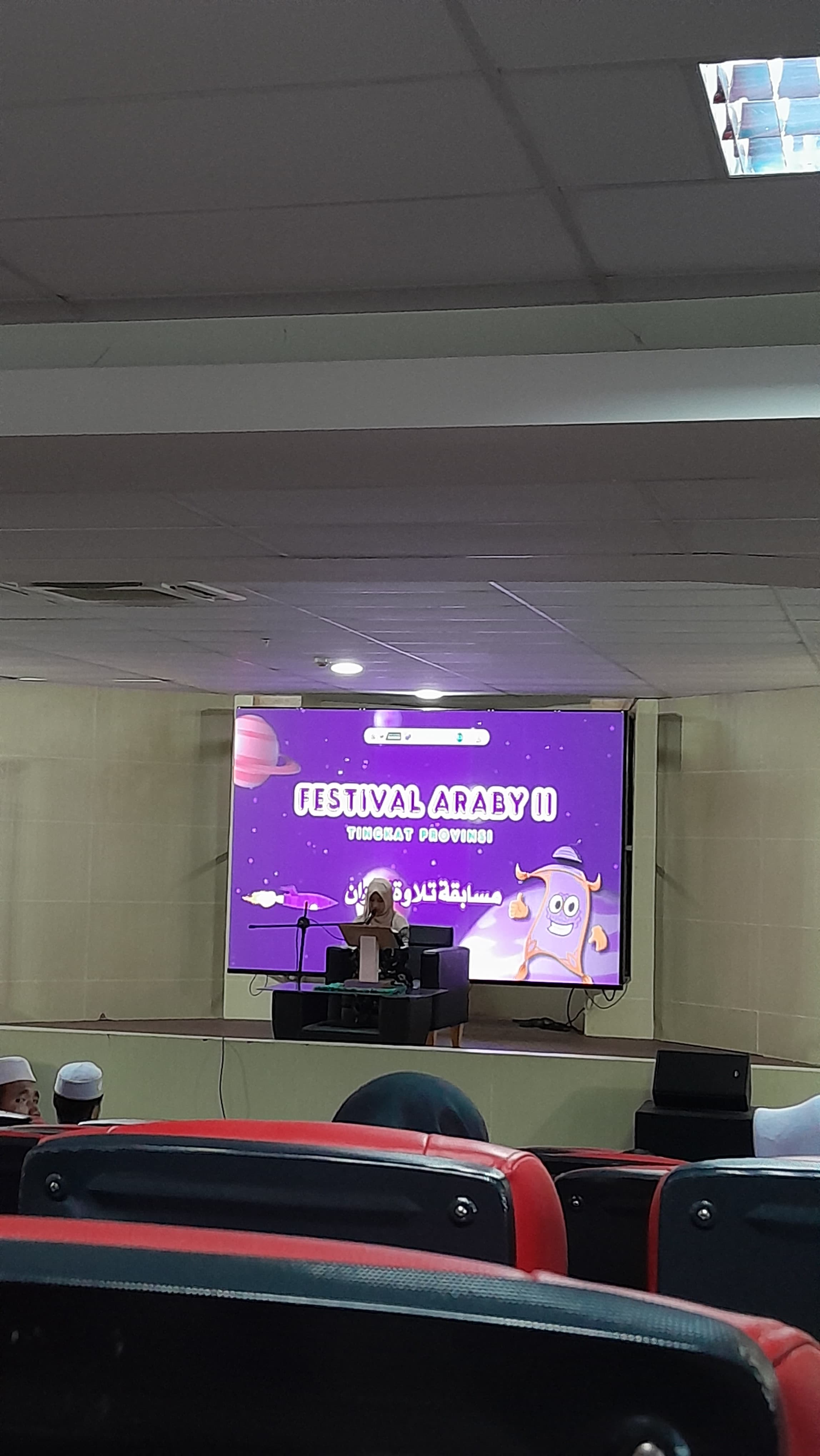 15 Siswa MAN 2 Kota Jambi Berkompetisi dalam Festival Araby II di UIN STS Jambi