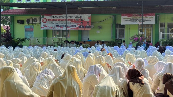 Kegiatan Yasinan Rutin di MAN 2 Kota Jambi Dorong Pembinaan Karakter Unggul Siswa