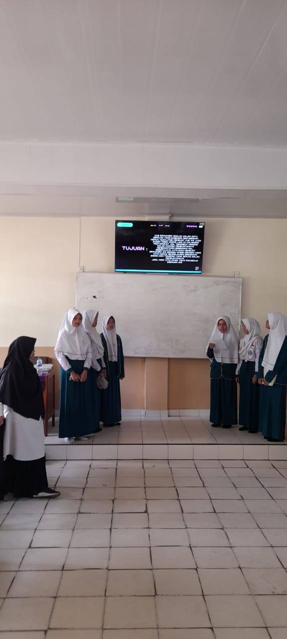 Pemanfaatan Smart TV untuk Pembelajaran di MAN 2 Kota Jambi