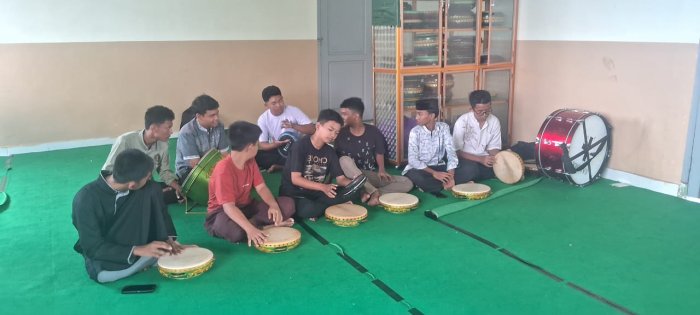 Hadroh Sababul Jannah MAN 2 Kota Jambi Siap Tampilkan Irama Baru dalam Seni Islami
