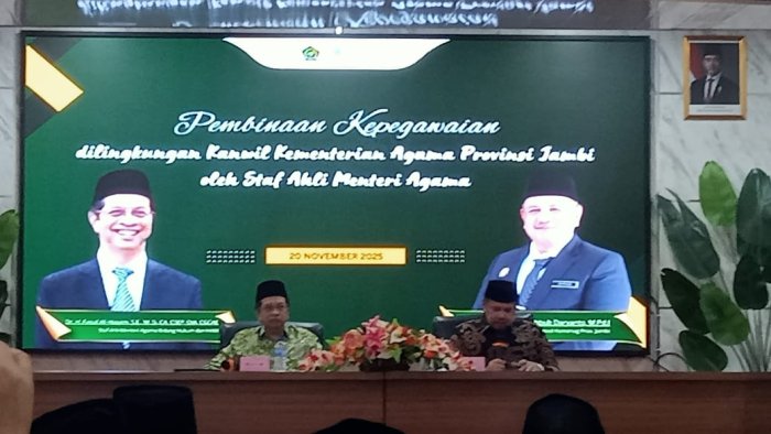 Kepala MAN 2 Kota Jambi Ikuti Pembinaan Kepegawaian Kanwil Kemenag Provinsi Jambi