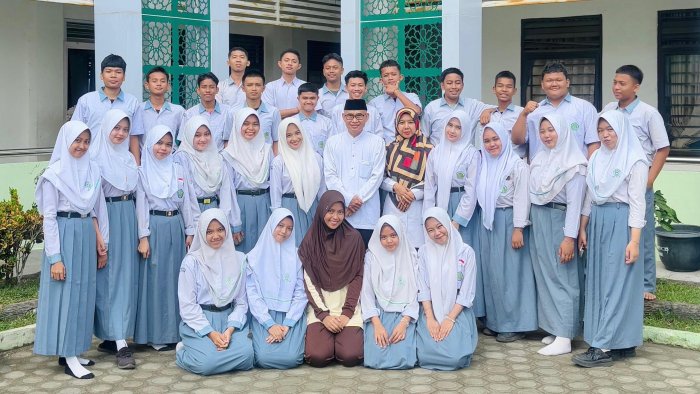 Dari Mimbar Tilawah ke Meja Ujian: Siswa MAN 2 Kota Jambi Siap TKA 2025