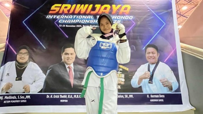 Kalila Nilam Cahyani Raih Emas di Sriwijaya International Taekwondo Championship 2025, Harumkan Nama MAN 2 Kota Jambi