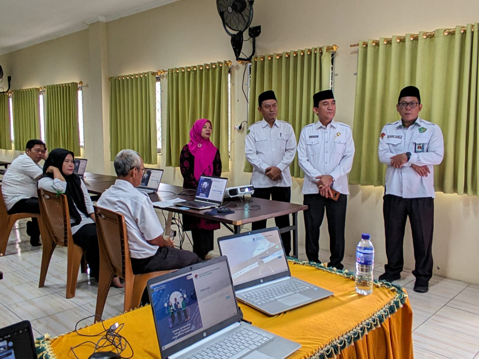 Kepala Kantor Kemenag Kota Jambi Pantau Pelaksanaan SKTT PPPK di MAN 2 Kota Jambi