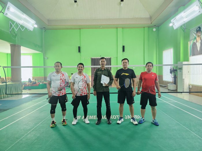 TIm Bulutangkis Putra MAN 2 Kota Jambi Juara I HAB Kemenag 2025, Menang Meyakinkan di Partai Final