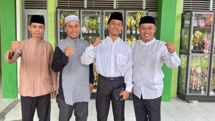 Berangkat ke Al Azhar Kairo, Rehan Jadi Wajah Baru Alumni MAN 2 Kota Jambi di Kancah Internasional