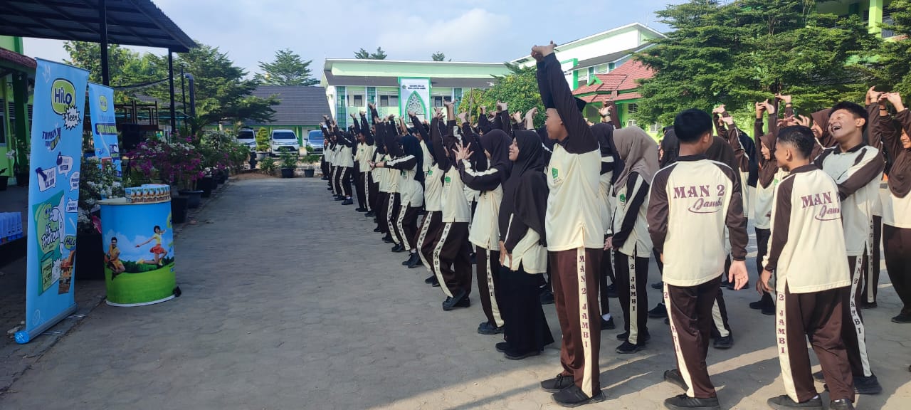 Senam Sehat Bersama Susu Hilo Meriahkan Proses KBM Penjaskes di MAN 2 Kota Jambi