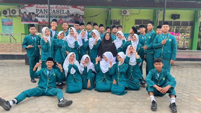 Dinda Devika Almira: Yang Penting Nggak Nyesel, Udah Usaha Semampunya! — Cerita Pejuang TKA