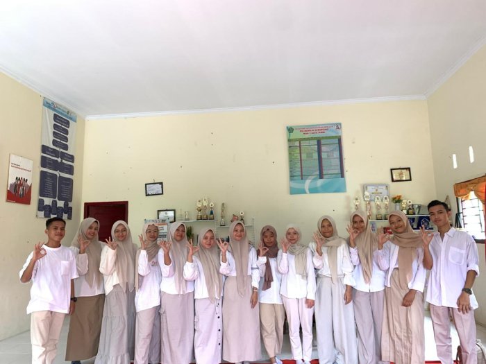 Kenali Dirimu Lebih Dalam! — PIK-R Gemintang Latih Anggota untuk Mengenal Jati Diri Remaja