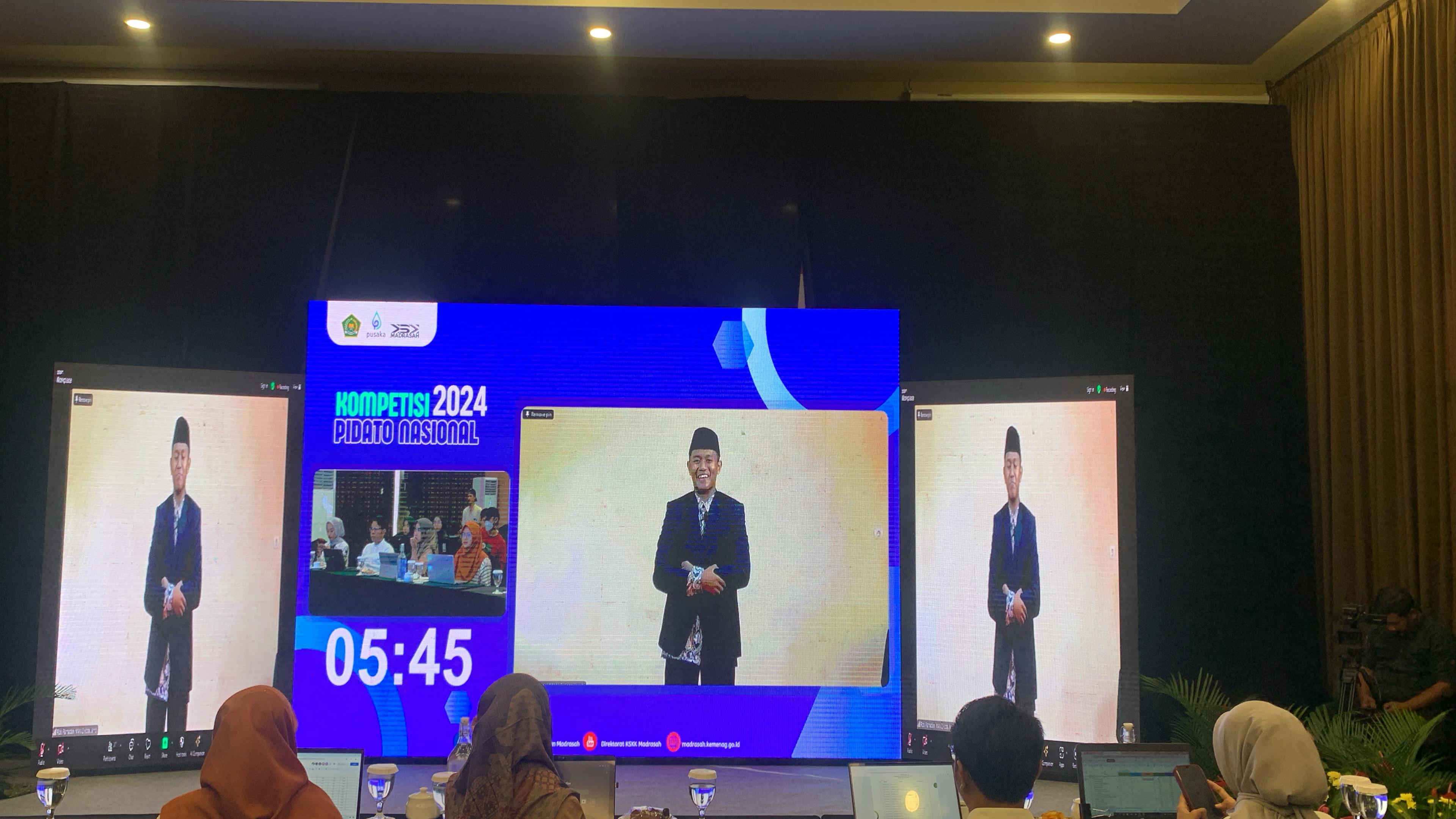 Rizki Ramadhani, Siswa MAN 2 Kota Jambi, Bersinar dalam Kompetisi Pidato Moderasi Beragama Tingkat Nasional