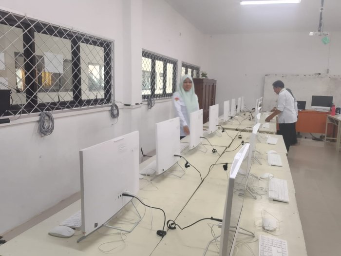 MAN 2 Kota Jambi Apresiasi Dukungan MTsN 2 dalam Sukseskan Simulasi TKA 2025