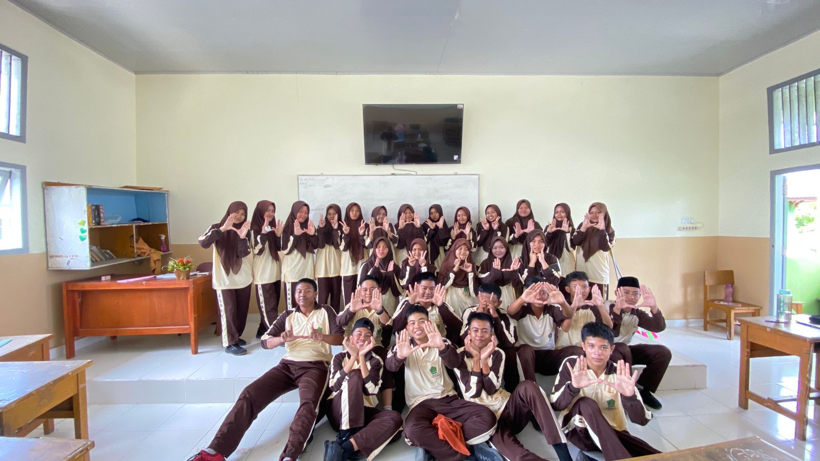 Hasil Musyawarah Kelas X E 12 di MAN 2 Kota Jambi