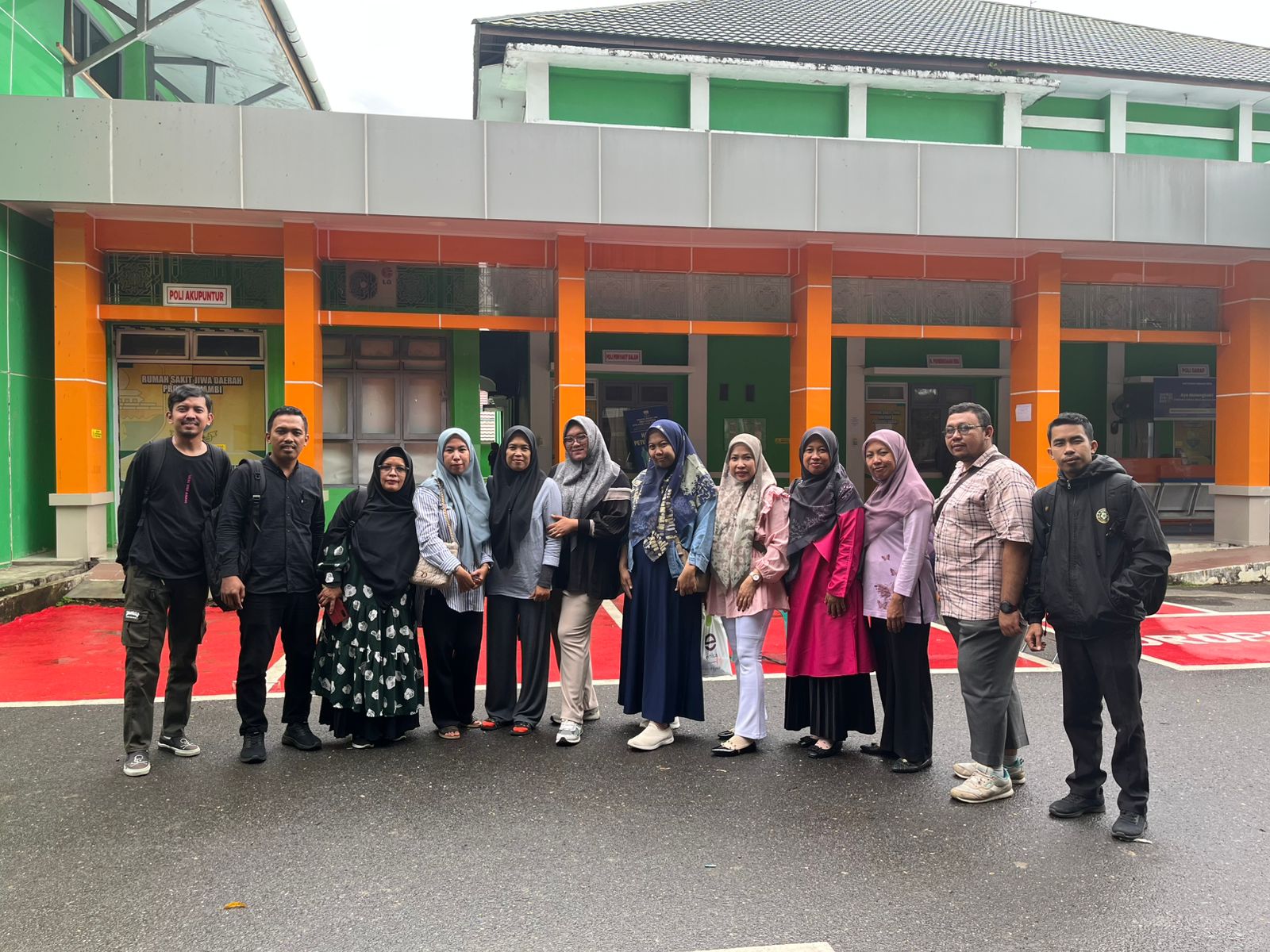 13 Guru dan Tendik MAN 2 Kota Jambi Sigap Lengkapi Pemberkasan PPPK