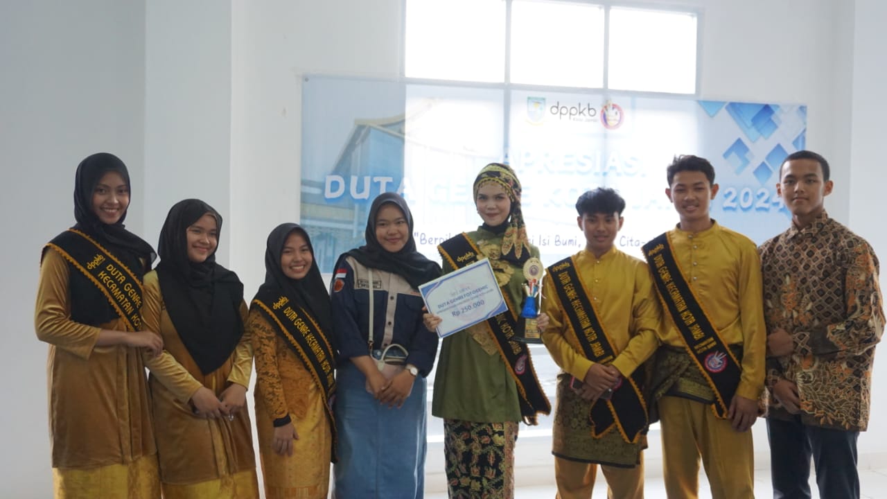 Triani dari MAN 2 Kota Jambi Raih Gelar Duta GenRe Fotogenik 2024