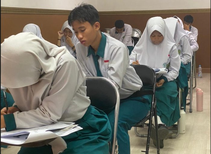 Pengalaman Berkesan Siswa XI F1 dalam Tes TOEFL di UPB UIN STS Jambi