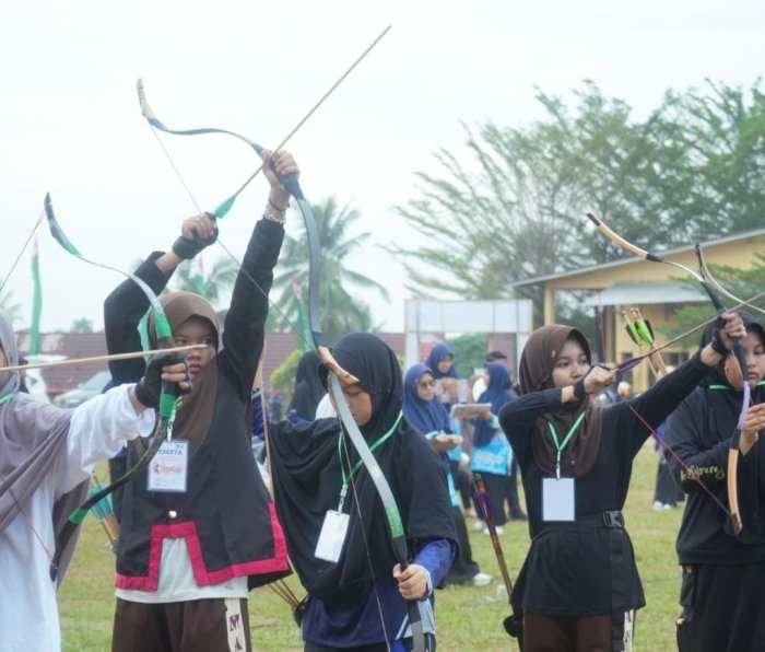 Enam Atlet MAN 2 Jambi Lolos Babak Lanjutan Panahan, Siap Tampil Maksimal