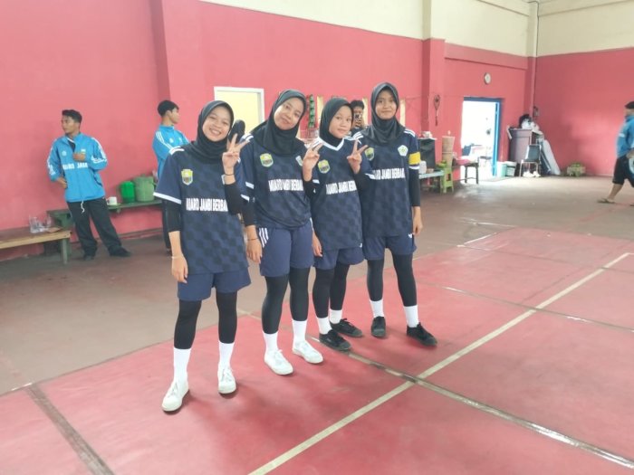 Debut Meyakinkan Sheyna Sahratu di Kejurprov Sepak Takraw 2025, Wakili Muaro Jambi
